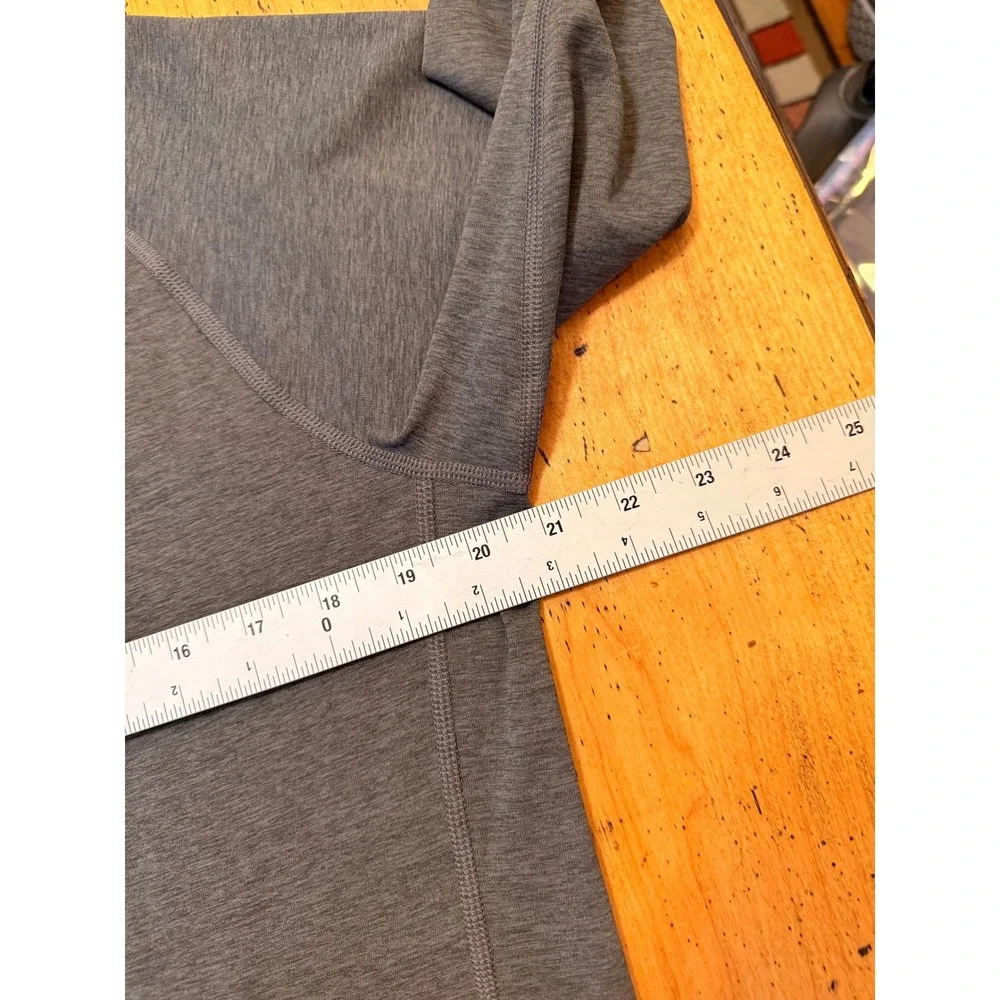 KJUS Men Feel Halfzip 52L Gray Heather Performance Golf Pullover MS25-E06